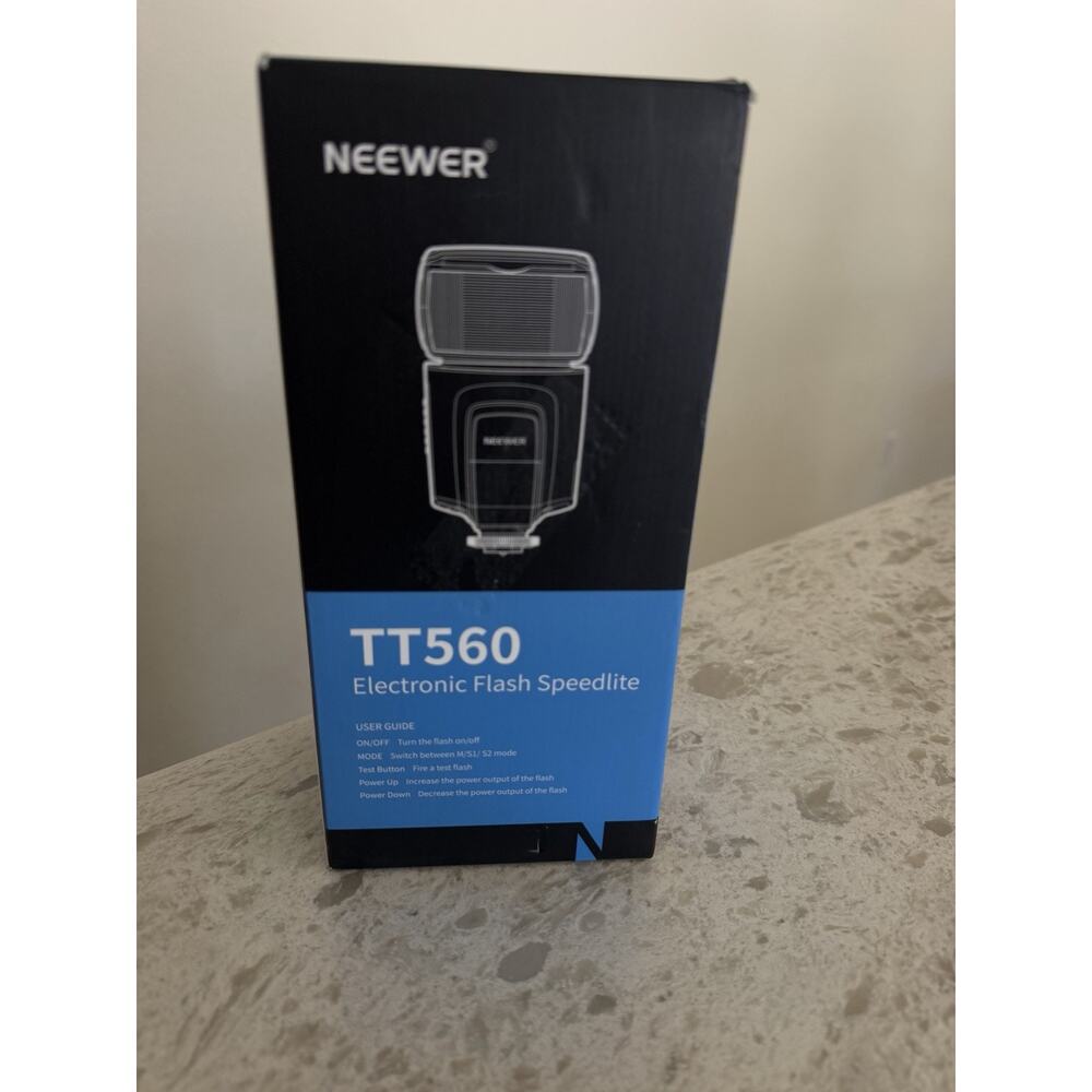 Neewer TT560 Flash Speedlite with Filters for Canon Nikon Panasonic Olympus NEW